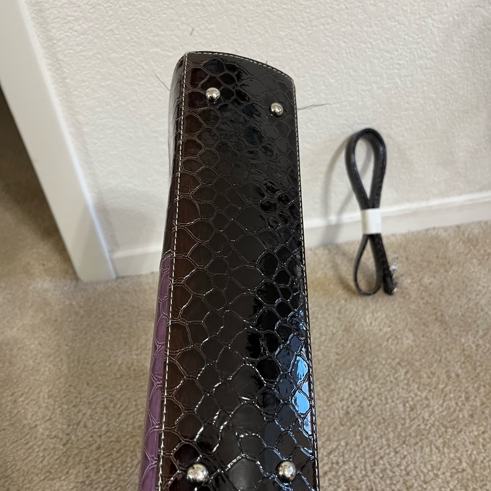 Women’s color block faux patent leather/animal imprint purse - gently used